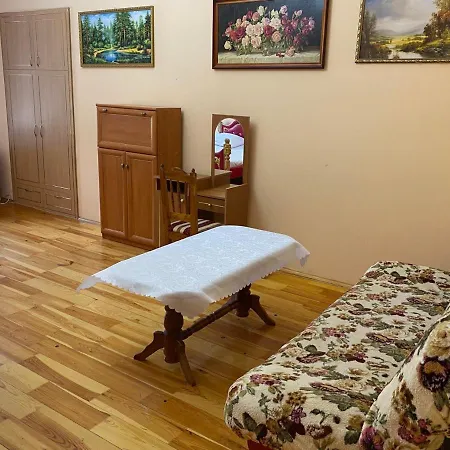 Квартира 39 Апартаменты *